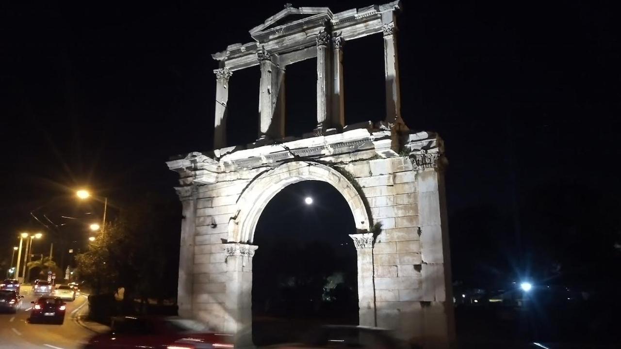 Parthenon And Syntagma Square View Apartment أثينا المظهر الخارجي الصورة