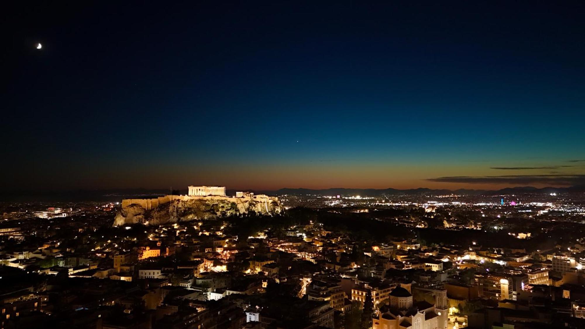 Parthenon And Syntagma Square View Apartment أثينا المظهر الخارجي الصورة